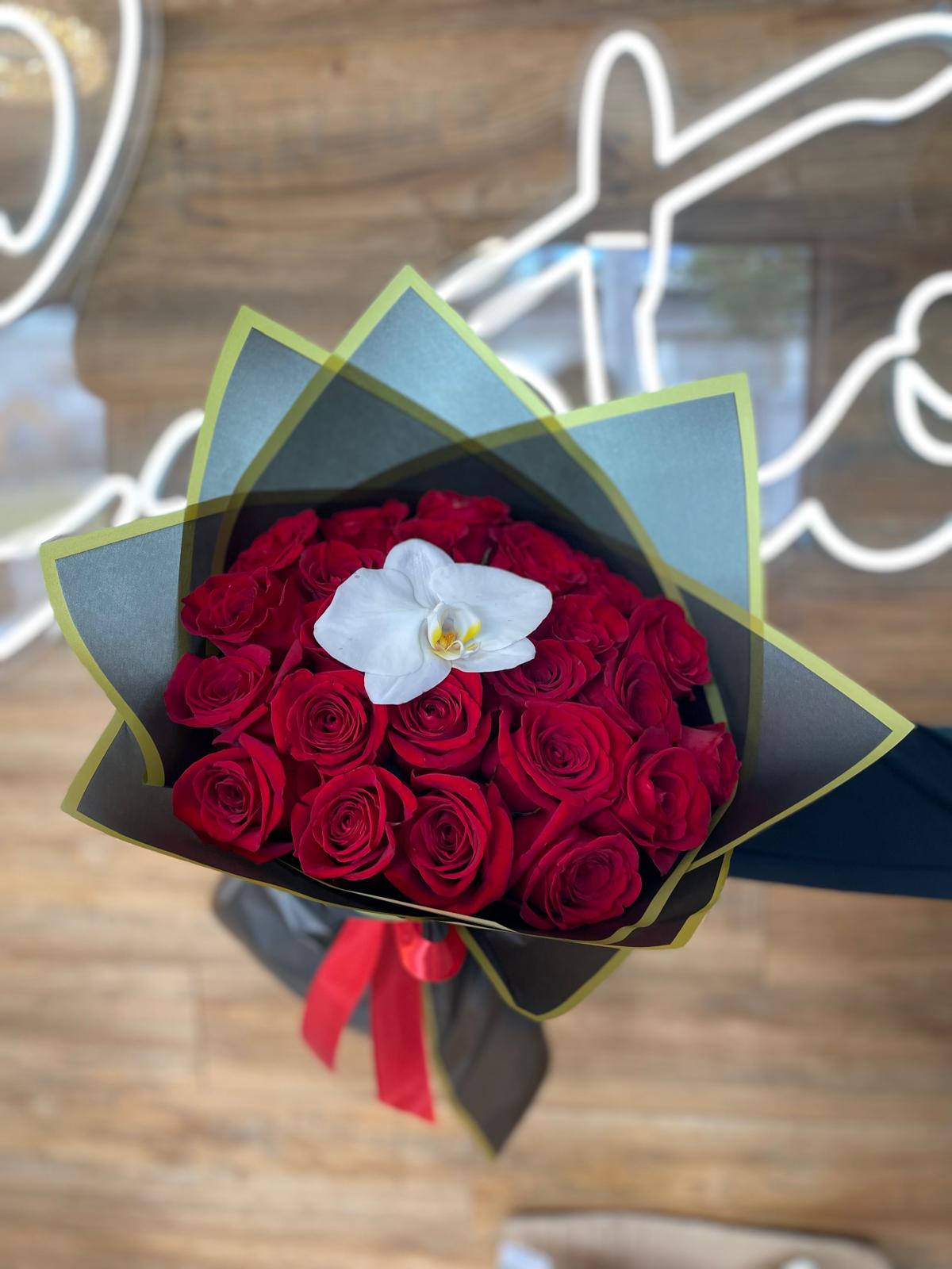 Bouquet  de 25 rosas rojas