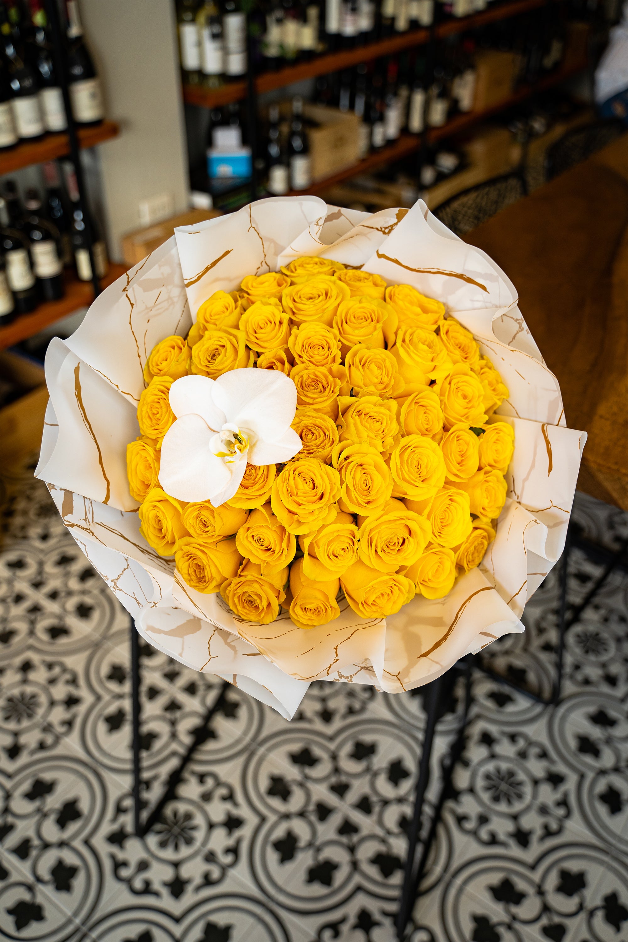 The proposal 50 rosas amarillas